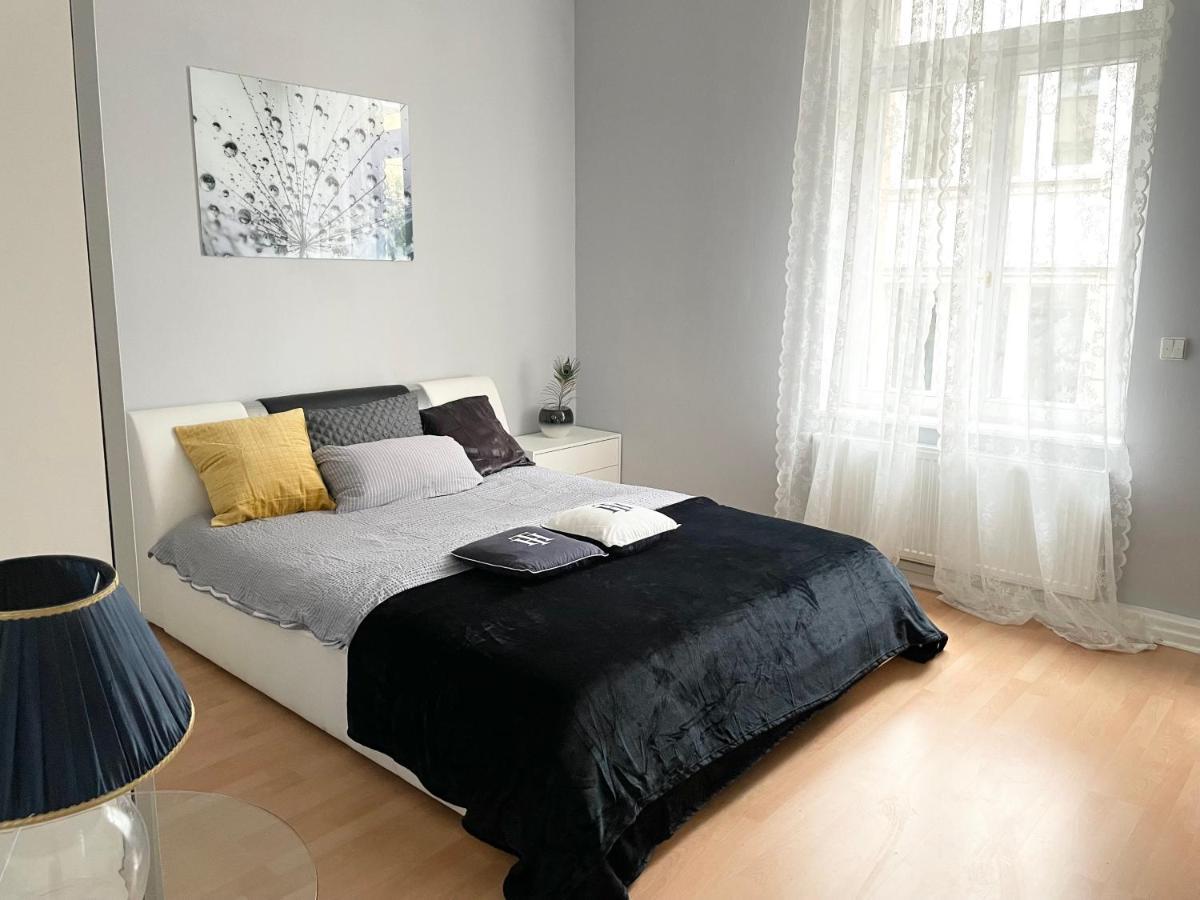 Charming Central Apartments Baden-Baden Exterior photo